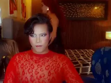 deliciouscocktrans from chaturbate