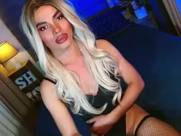 Chaturbate Free Porn Cam of lovelymiss_shyna11