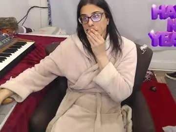 Chaturbate Live Sex Cam of amyattack