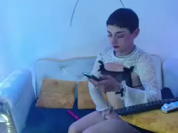 Chaturbate Sex Cam of bebecita_hot1