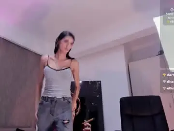 Chaturbate Watch Live Sex Cams of lily_cash1