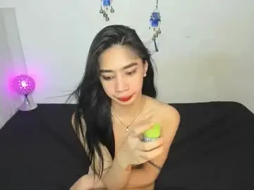 Chaturbate Live Sex Cam of bea_clinton