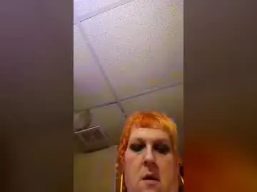 dollydoom666 from chaturbate
