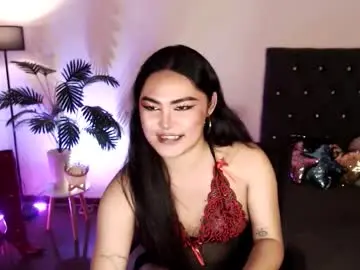 Chaturbate Live Sex of itsmemoiraa69