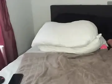 Chaturbate Sex Cam of bambiandfriends