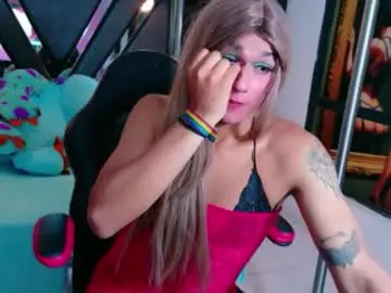 Chaturbate Live Sex Cam of karina_cutee