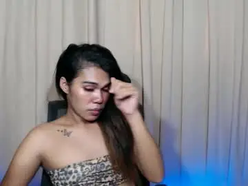 Chaturbate Live Sex Cam of vampy_ebony_laxine