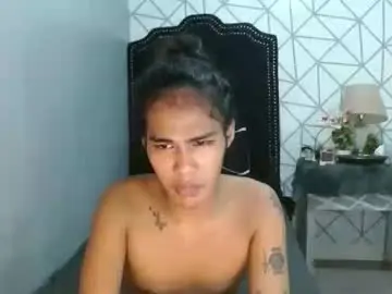 vampy_ebony_laxine from chaturbate