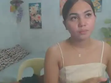 Chaturbate Live Sex Cam of urasian_kat