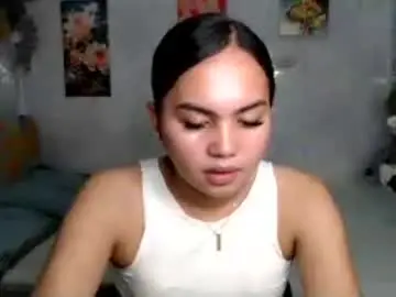 Chaturbate Live Porn of urasian_kat