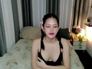 Chaturbate Watch Live Sex Cams of ariahooper