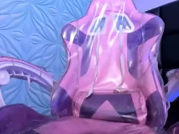 Chaturbate Live Sex Cam of milk_max18