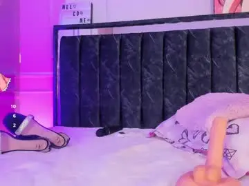 Chaturbate Watch Live Sex Cams of amber_18x