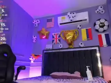 Chaturbate Best live sex cam show of amber_18x