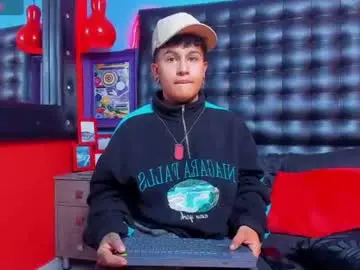 Chaturbate Live Porn of bill33_