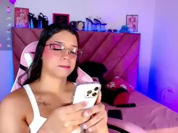 Chaturbate Free Live Porn of ely_w1