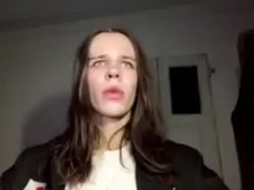 Chaturbate Live Sex Cam of sweetyfembooy