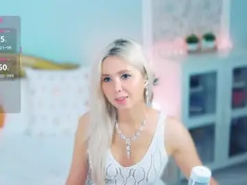 amoramias from chaturbate