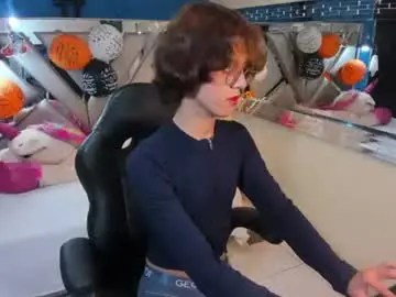 Chaturbate Live Sex Cam of jav_frankk