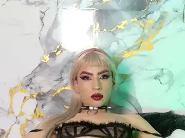 Chaturbate Watch Live Sex Cams of briana_white