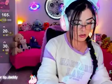 Chaturbate Live Sex Cam of michellevanss22