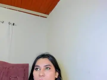 Chaturbate Watch Live Sex Cams of yourlatina_emely