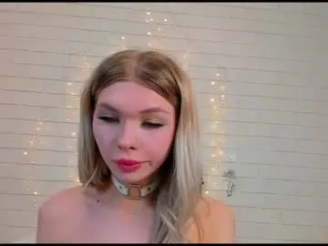 Chaturbate Live Sex of blondy_fina