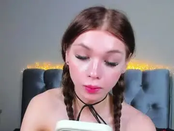 Chaturbate Free Live Porn of blondy_fina