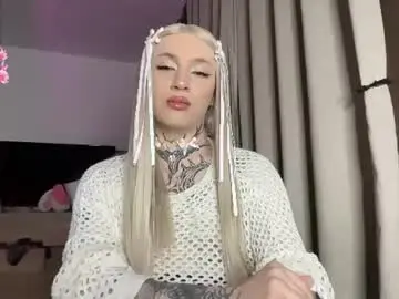 Chaturbate Best live sex cam show of chloevesper