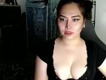 Chaturbate Live Sex Cam of yourlovetifannyx