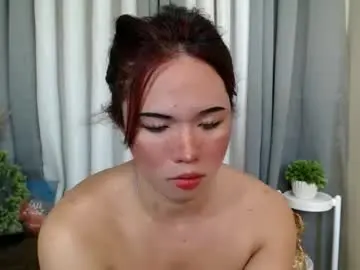 Chaturbate Live Sex Cam of rhian_hornyhere