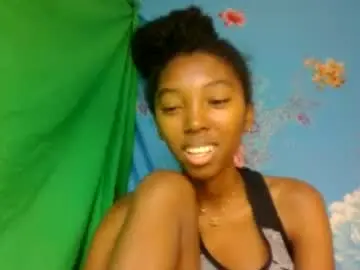 Chaturbate Live Sex Cam of phaosiiia