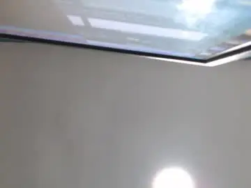 Chaturbate Live Sex Cam of princessrynn