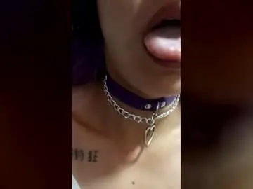 vannellope_ghogiel from chaturbate
