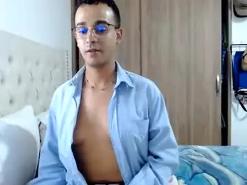 Chaturbate Watch Live Sex Cams of juanpuentes206