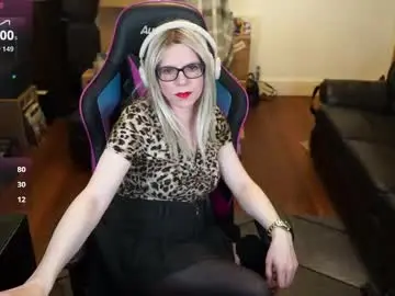 Chaturbate Live Sex Cam of kelseycobalt