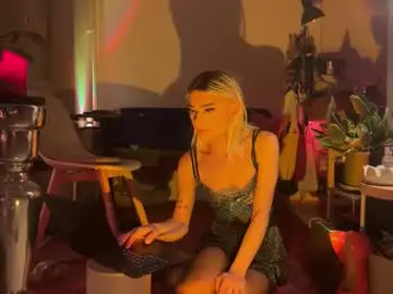 Chaturbate Adult Webcams of legsylegsinton