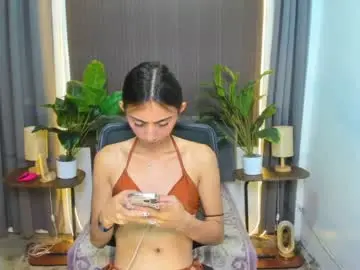 cassandrafoxxx from chaturbate