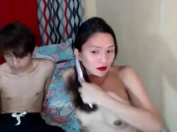 Chaturbate Adult Video Chat of tikolinajeboy