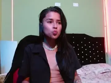Chaturbate Live Sex Cam of noha_thomson