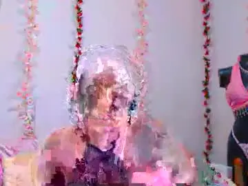 Chaturbate Sex Cam of taylorsweet1111