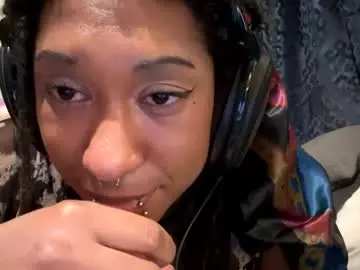 Chaturbate Live Sex Cam of ghastgirlt_t