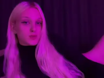 Chaturbate Live Sex Cam of tiffany2005