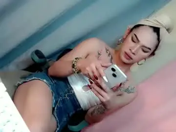 Chaturbate Live Porn of indra_mae