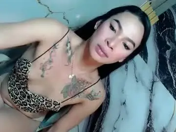 Chaturbate Nude Webcam of indra_mae