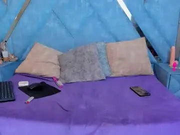 Chaturbate Watch Live Sex Cams of aura_love69