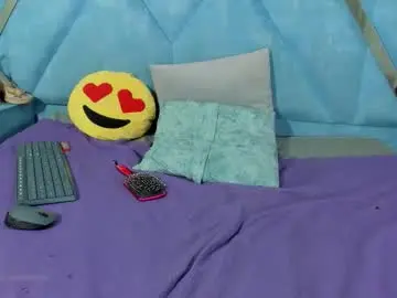 Chaturbate Free Porn Cam of aura_love69