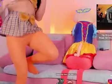 Chaturbate Live Sex Cam of stefiqueen_11_