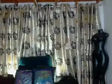 Chaturbate Live Porn of hecate_doll
