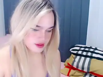 Chaturbate Nude Webcam of arianne_xoxo777